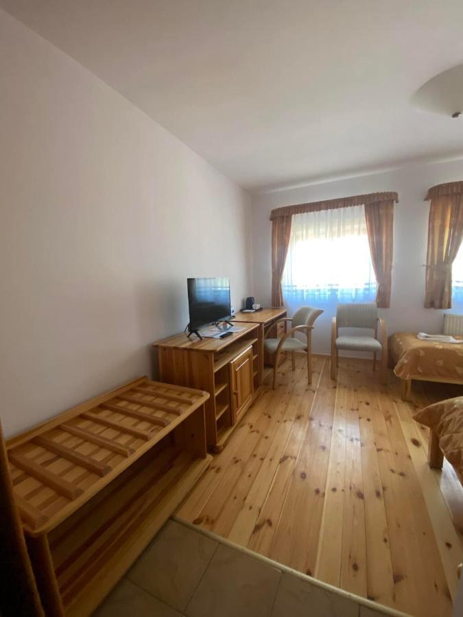 Ośrodek Wrzosowa Góra - pokoje Ruciane-Nida Exterior foto