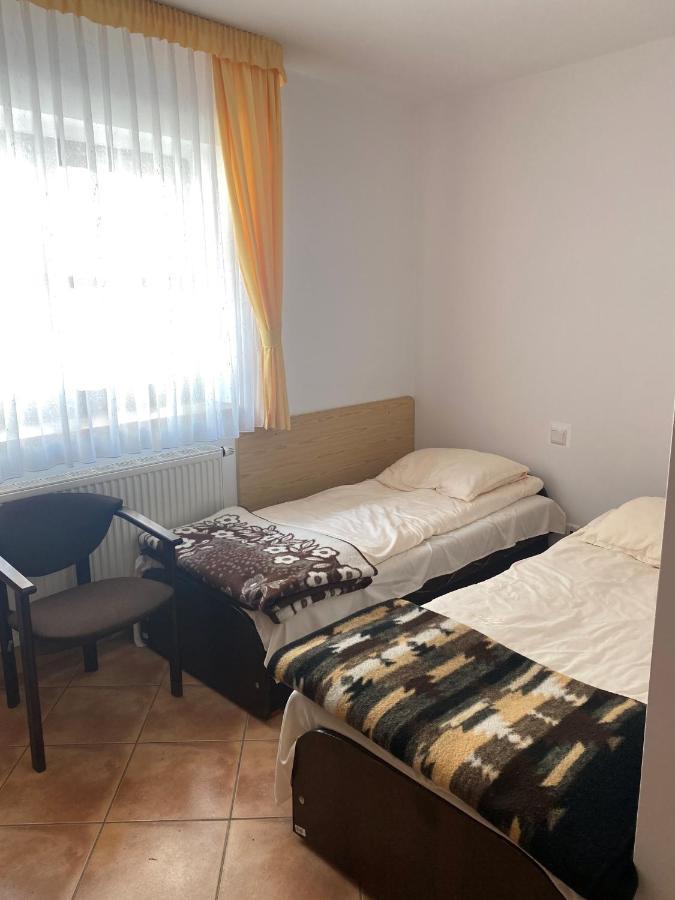 Ośrodek Wrzosowa Góra - pokoje Ruciane-Nida Exterior foto