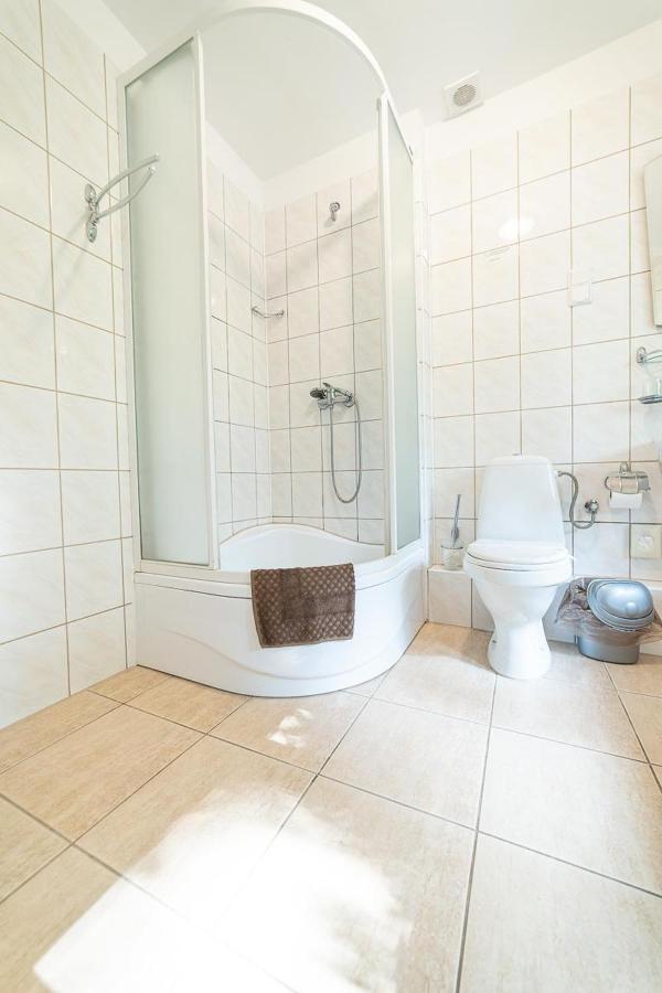 Ośrodek Wrzosowa Góra - pokoje Ruciane-Nida Exterior foto